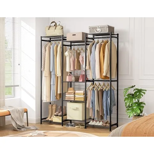 Wardrobe with 4 Hanging Spaces, detail view